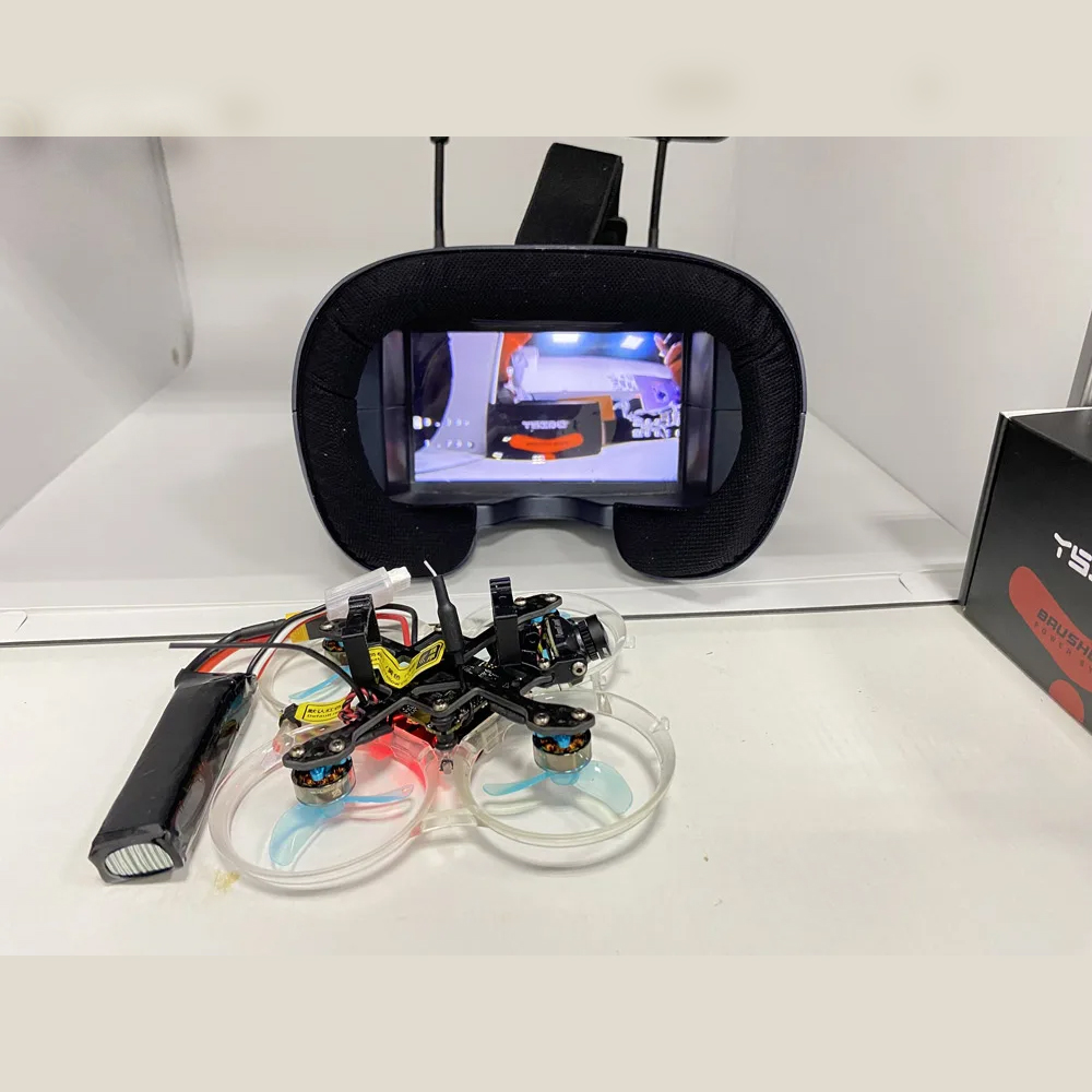 FPV Goggles 008D 5.8G 40CH 4.3 - Skyzone Sky04O Pro Fpv Goggles 评论和价格